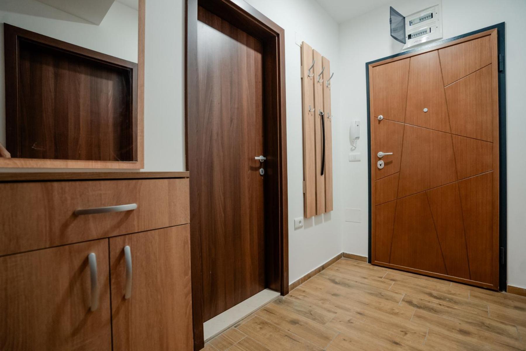 Darki Apartments 3 - Very Central Stay With Free Parking Ohrid Ngoại thất bức ảnh