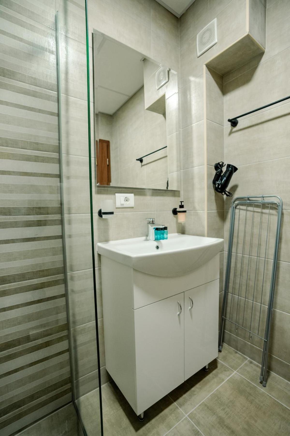 Darki Apartments 3 - Very Central Stay With Free Parking Ohrid Ngoại thất bức ảnh