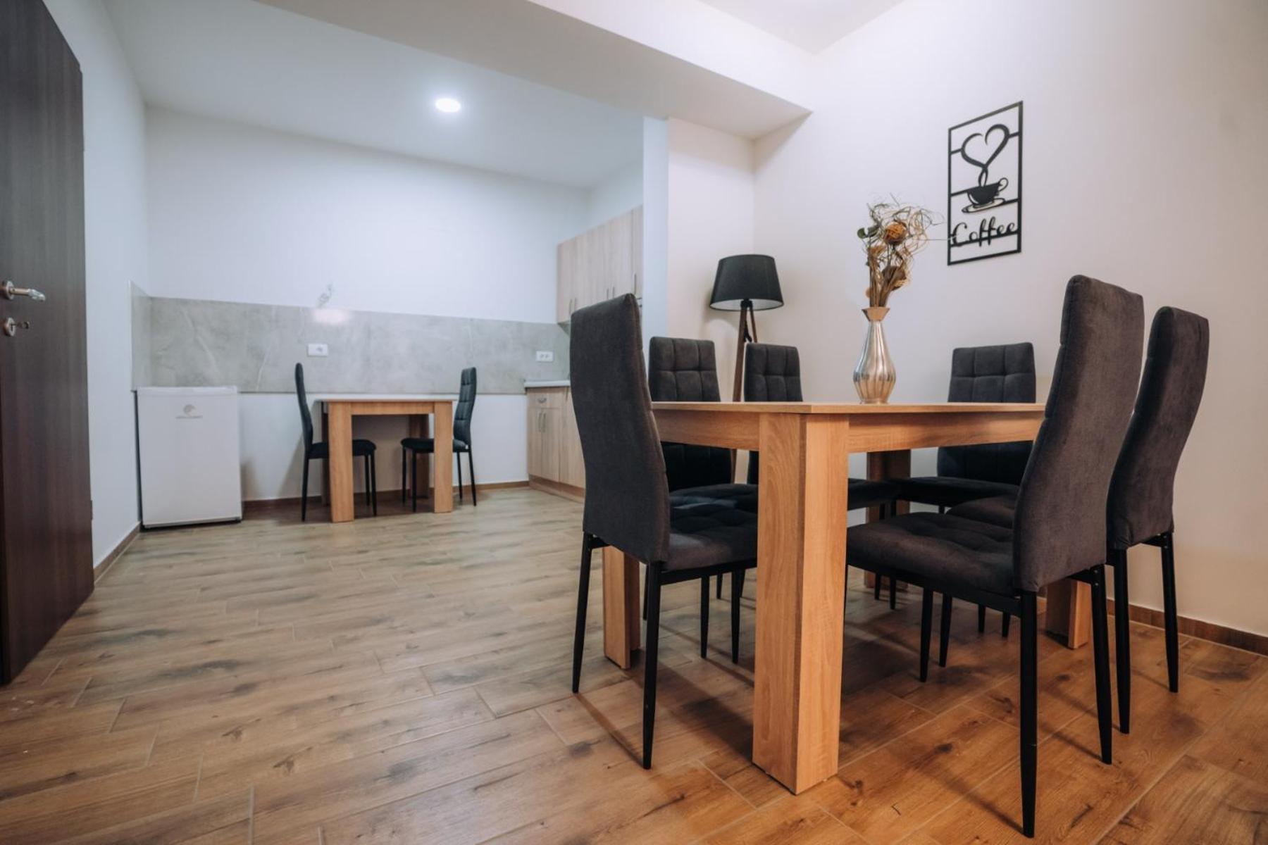 Darki Apartments 3 - Very Central Stay With Free Parking Ohrid Ngoại thất bức ảnh