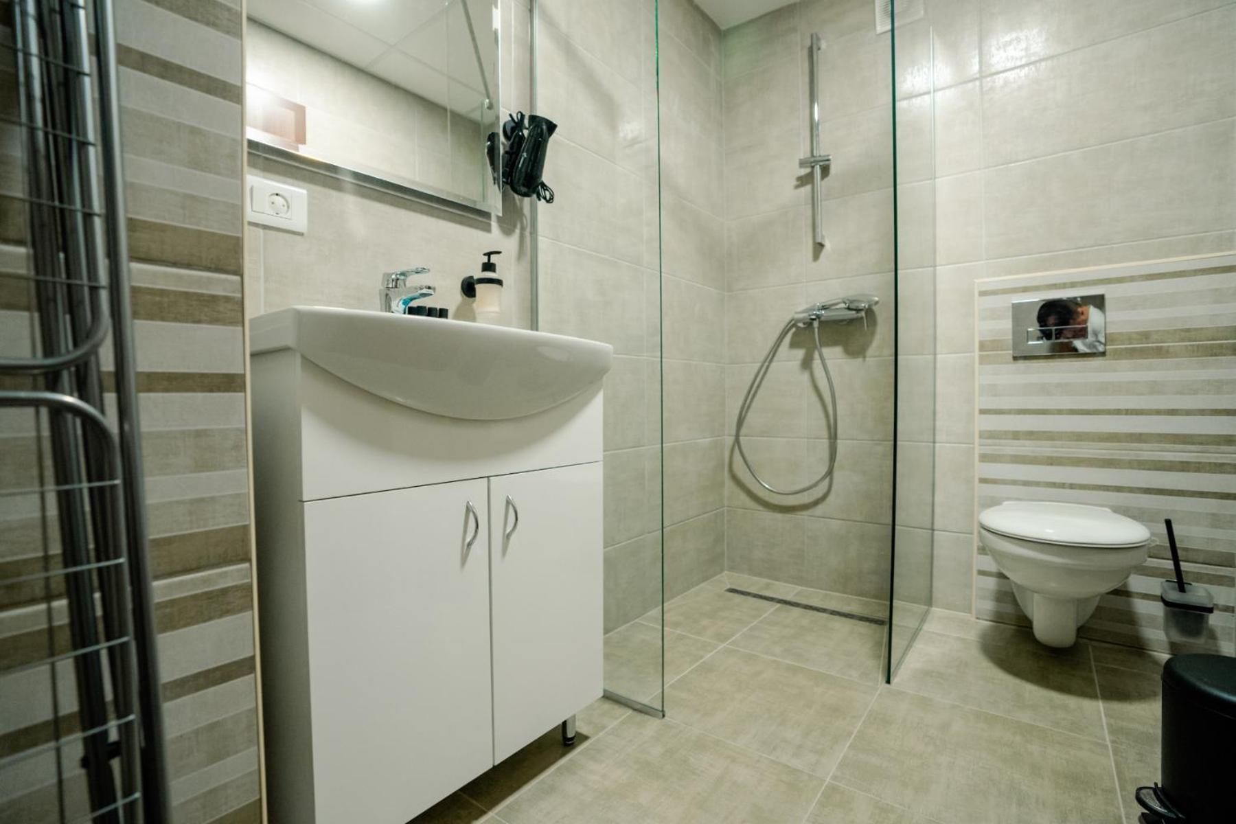 Darki Apartments 3 - Very Central Stay With Free Parking Ohrid Ngoại thất bức ảnh
