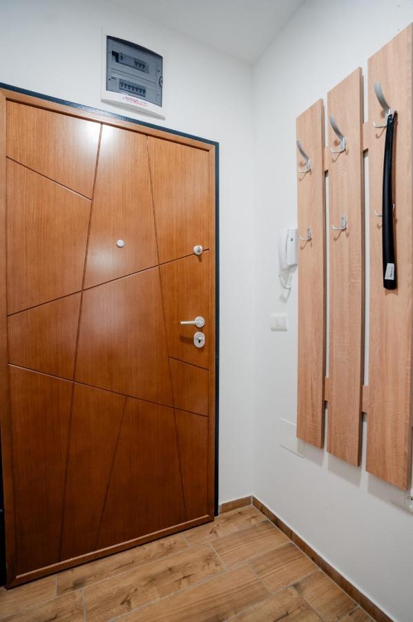 Darki Apartments 3 - Very Central Stay With Free Parking Ohrid Ngoại thất bức ảnh
