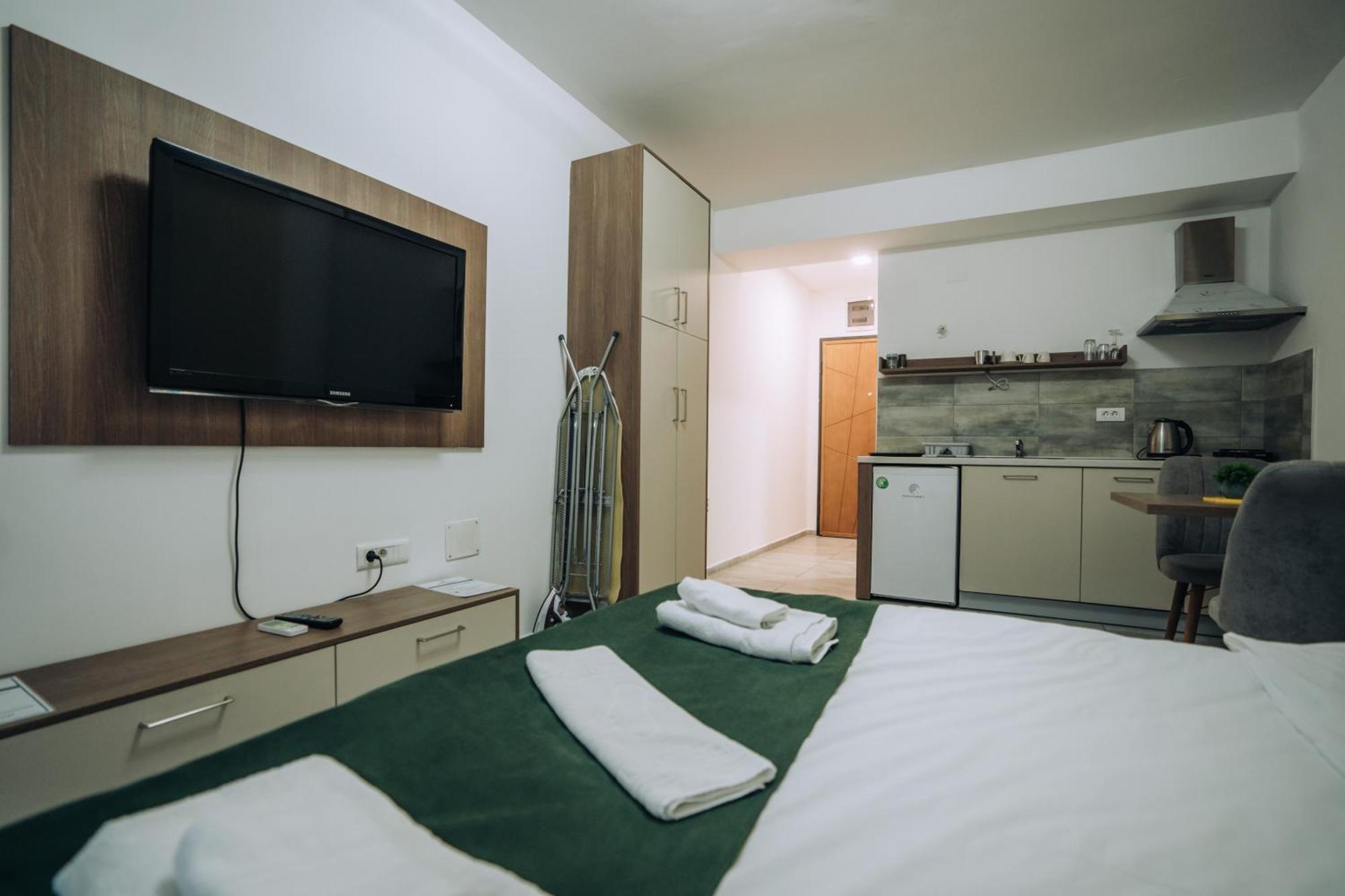 Darki Apartments 3 - Very Central Stay With Free Parking Ohrid Ngoại thất bức ảnh